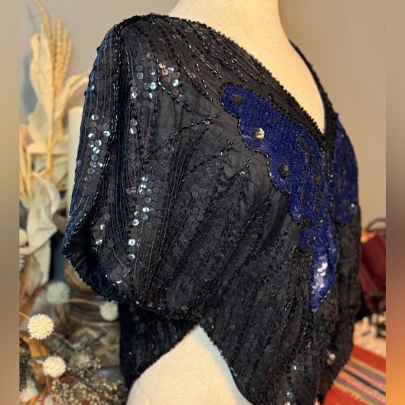 KAASVI | Women’s Sequin Butterfly Shaw | One Size - Picture 1 of 8